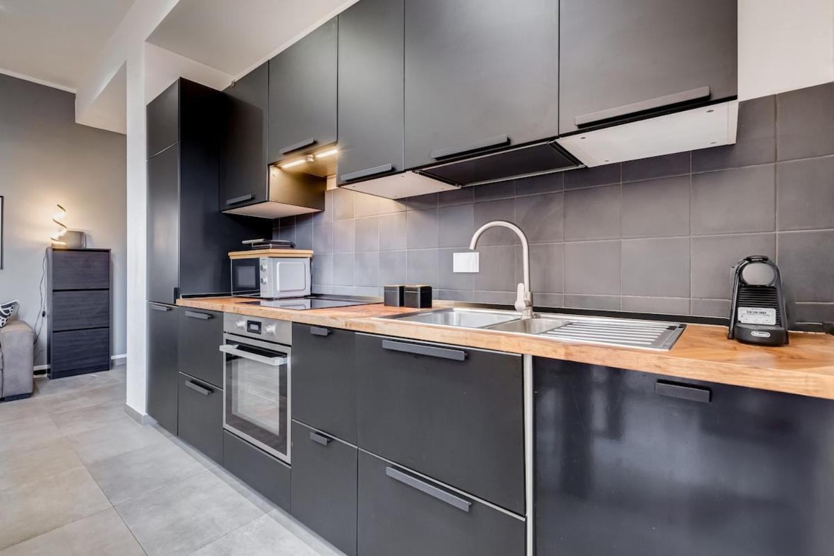 Appartamento Bdc - Majestic 4-bdr In Termini *